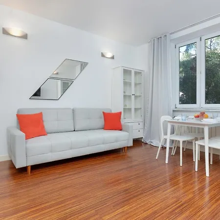 Апартаменты Rejtana Comfortable Mokotow By Renters Варшава