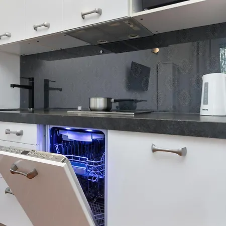 Апартаменты Rejtana Comfortable Mokotow By Renters *