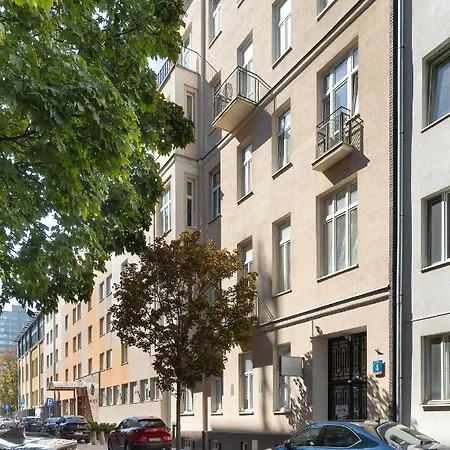 Апартаменты Rejtana Comfortable Mokotow By Renters